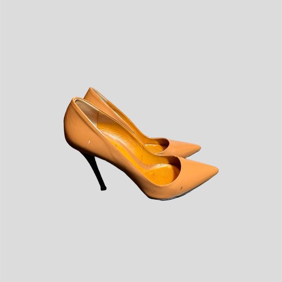 Fendi size 39 tan patent leather stiletto pump - Picture 2 of 11